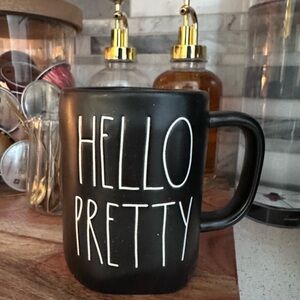 Rae Dunn Black 'Hello Pretty' Mug